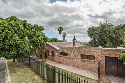 Townhouse For Sale in Vredekloof, Brackenfell